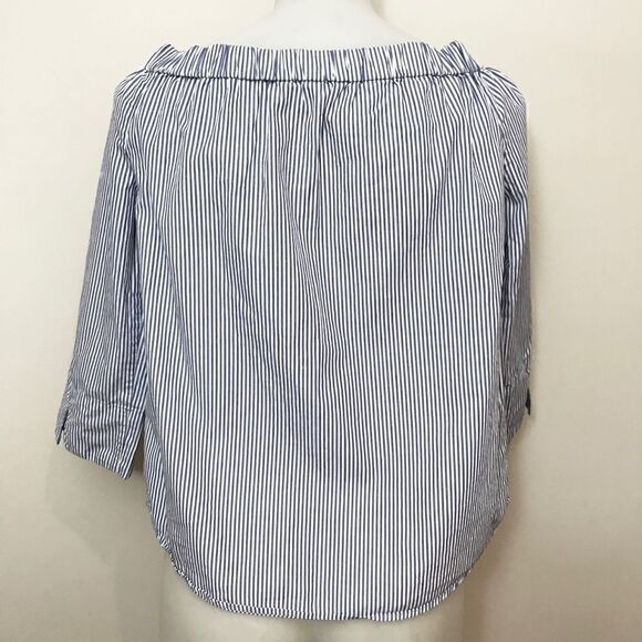 Zara Pin Stripe Blouse 💚 - Picture 4 of 7